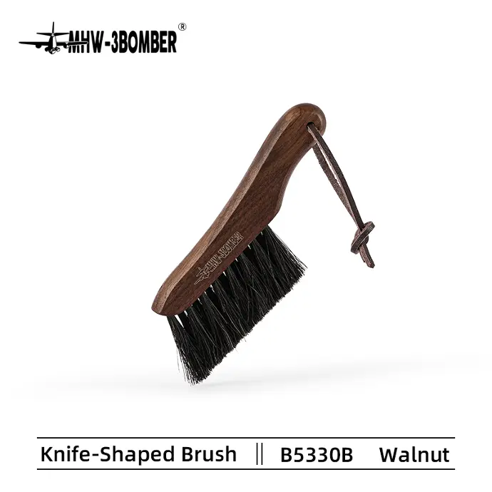Knife Brush brown فرشاة تنظيف