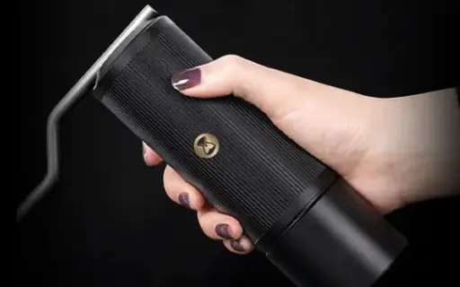 [70TGD022AA101] C3 ESP Black مطحنة يدوية
